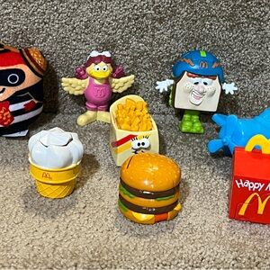 Vintage McDonald’s Dinosaur Changeable Hamburglar Squishmallows Birdie pvc plane